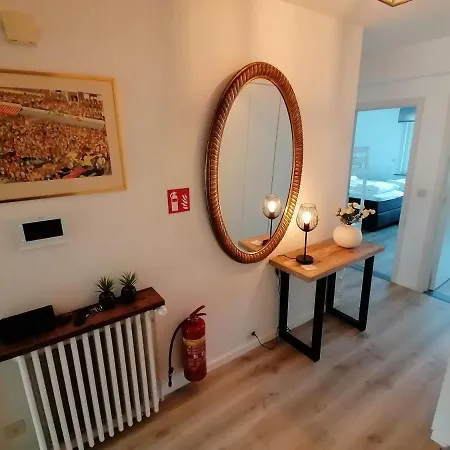 Floravacances, Gezellig Vertoeven Aan Zee, Met Vernieuwd Terras Кнокке-Хейст