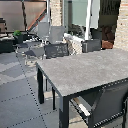 Floravacances, Gezellig Vertoeven Aan Zee, Met Vernieuwd Terras Apartment Knokke-Heist